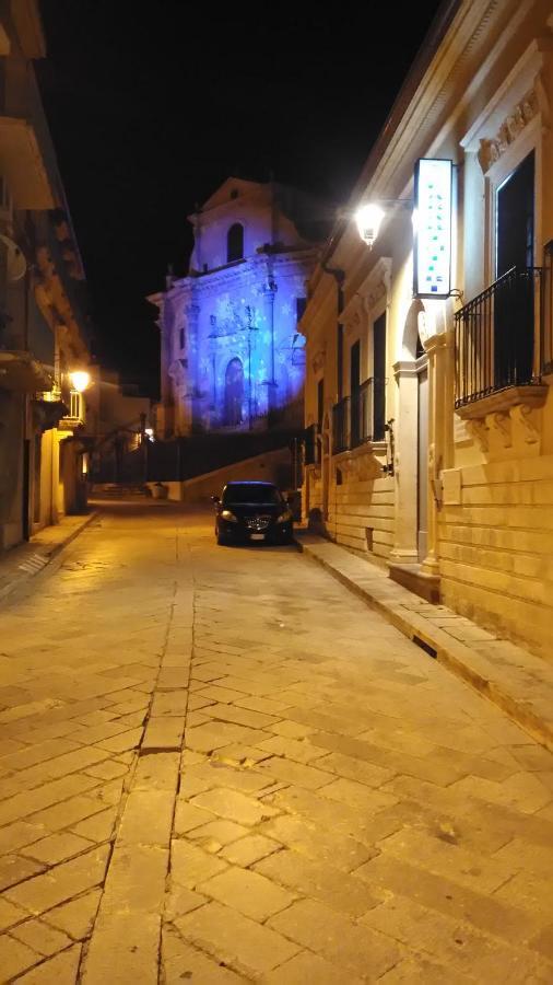 Casa Dell'Aquila Barocca Appartement Ragusa Buitenkant foto