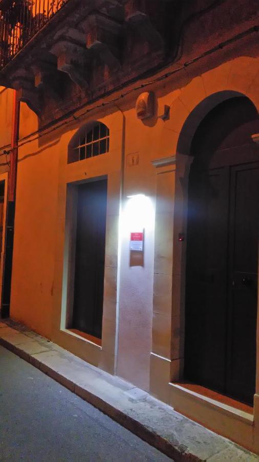 Casa Dell'Aquila Barocca Appartement Ragusa Buitenkant foto